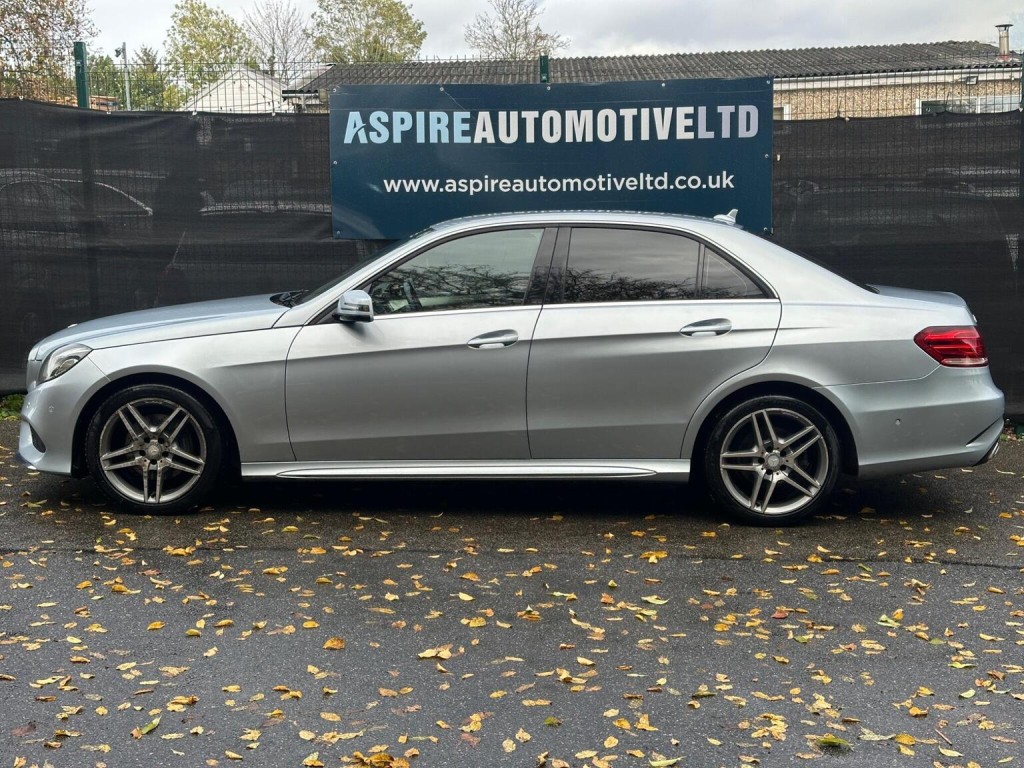 MERCEDES-BENZ E CLASS