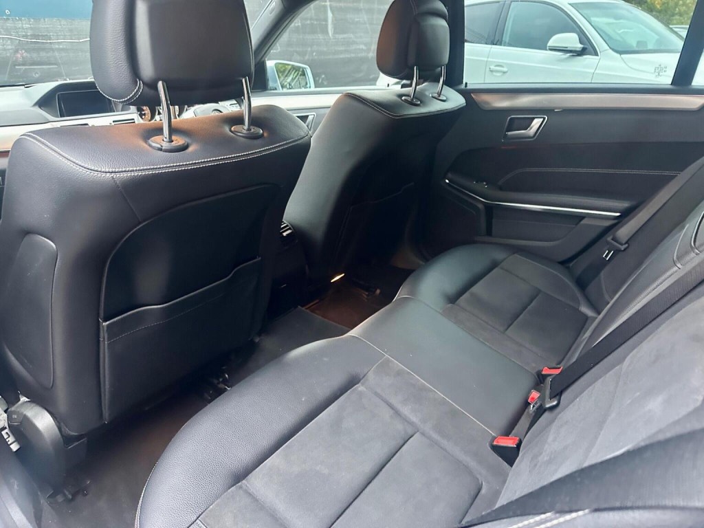 MERCEDES-BENZ E CLASS