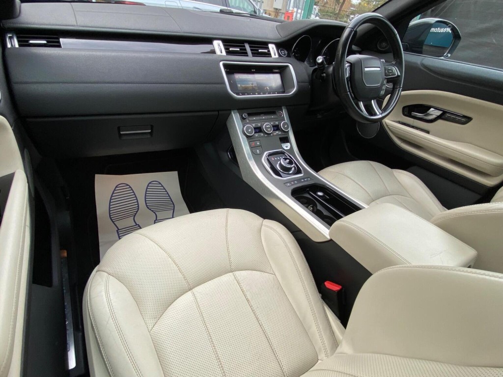 LAND ROVER RANGE ROVER EVOQUE