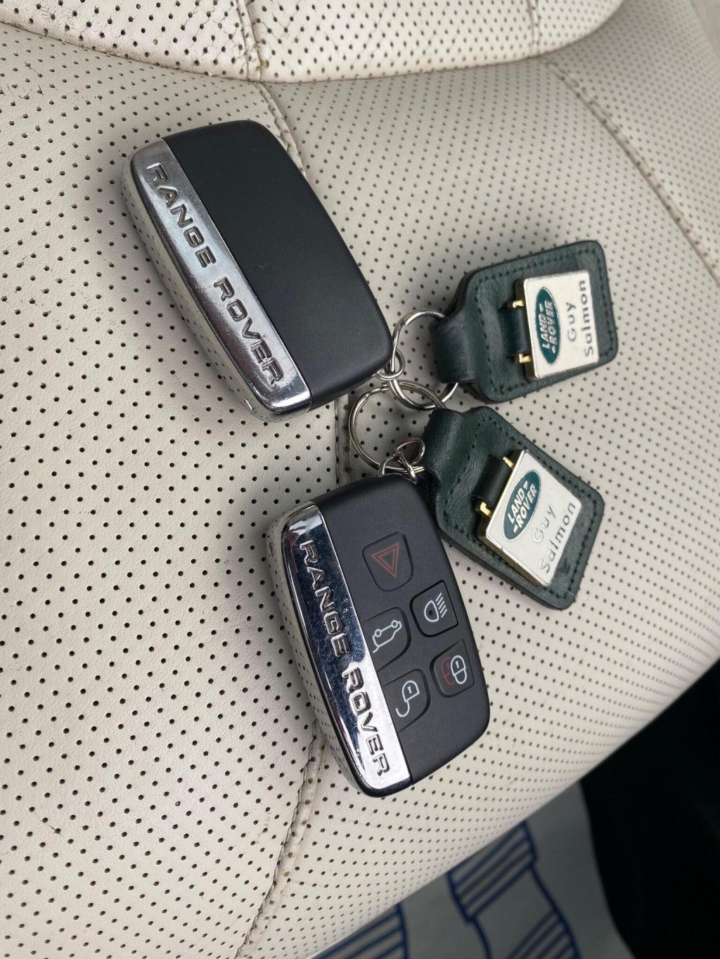 LAND ROVER RANGE ROVER EVOQUE