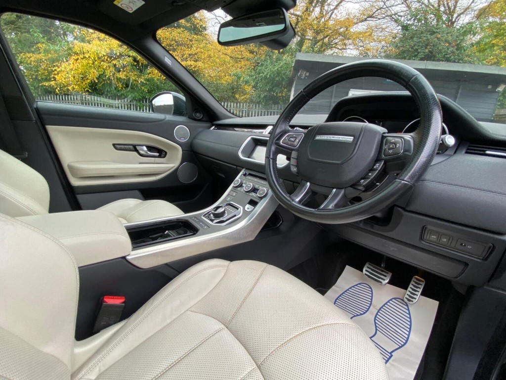 LAND ROVER RANGE ROVER EVOQUE