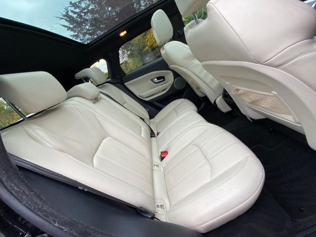 LAND ROVER RANGE ROVER EVOQUE