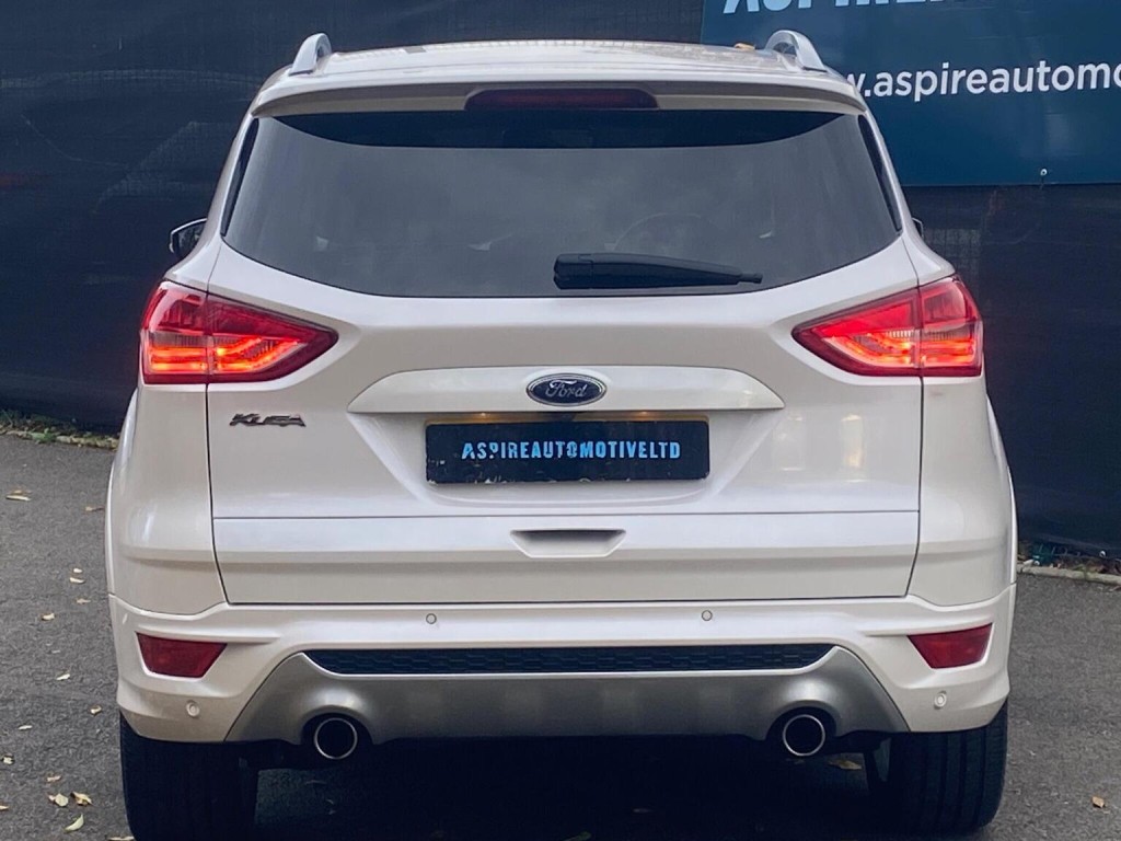 FORD KUGA