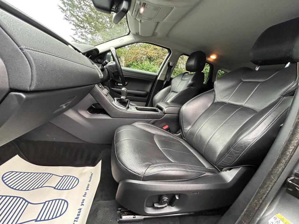 LAND ROVER RANGE ROVER EVOQUE