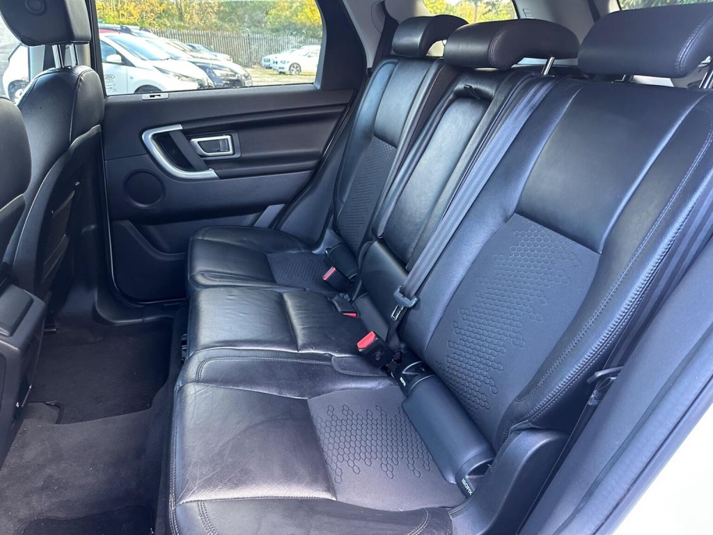 LAND ROVER DISCOVERY SPORT