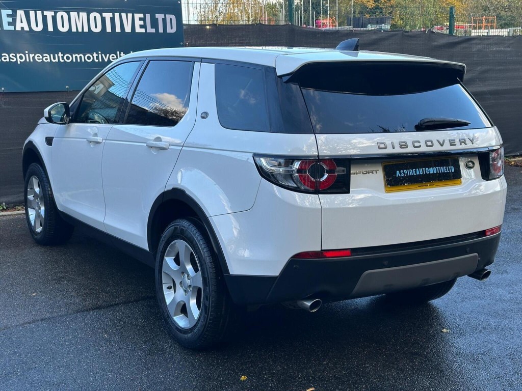 LAND ROVER DISCOVERY SPORT