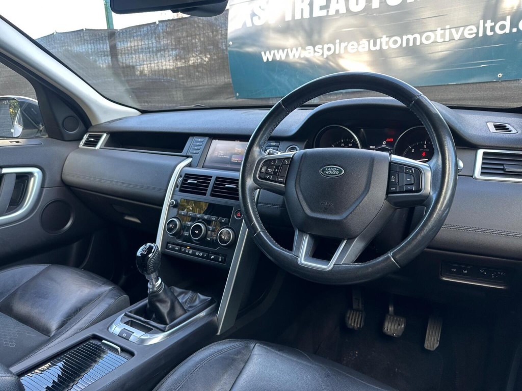 LAND ROVER DISCOVERY SPORT