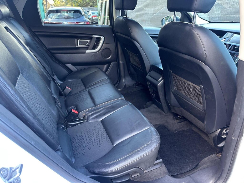 LAND ROVER DISCOVERY SPORT