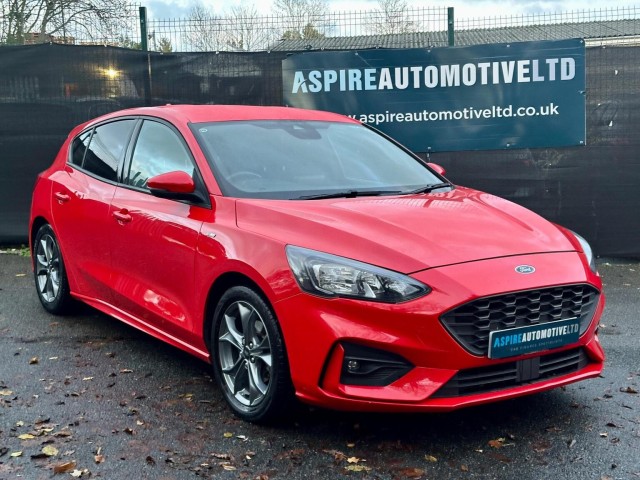 FORD FOCUS 1.0T EcoBoost ST-Line Euro 6 (s/s) 5dr