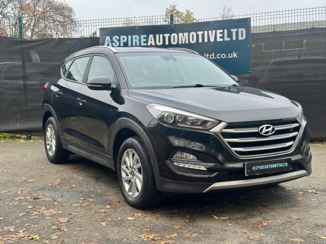 HYUNDAI TUCSON 1.6 GDi Blue Drive SE Nav Euro 6 (s/s) 5dr