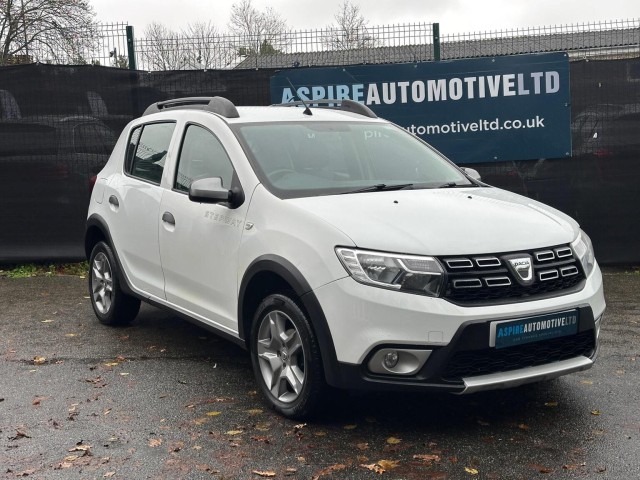 DACIA SANDERO STEPWAY 1.5 dCi Laureate Euro 6 (s/s) 5dr