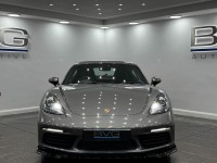 PORSCHE 718 CAYMAN