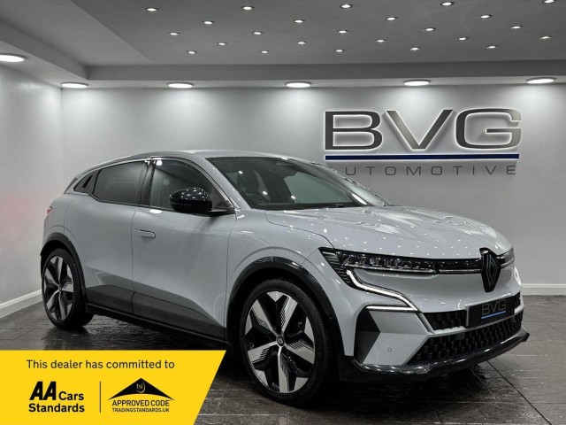 RENAULT MEGANE E-TECH