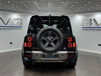 LAND ROVER DEFENDER 110